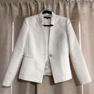Alex Marie White Women’s Blazer
